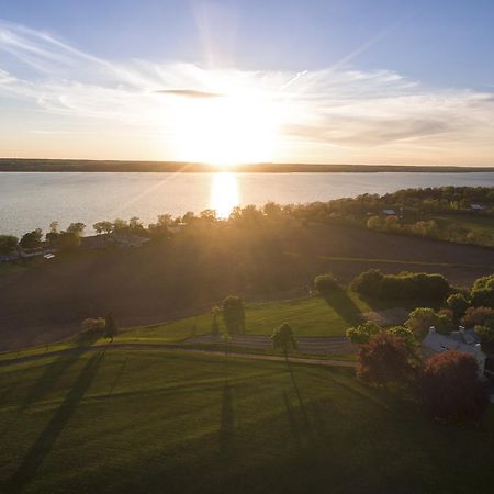 Yale Manor B&B & Yurt Glamping Exteriér fotografie