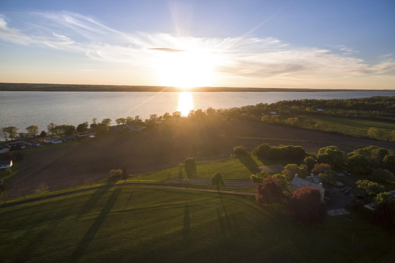 Yale Manor B&B & Yurt Glamping Exteriér fotografie